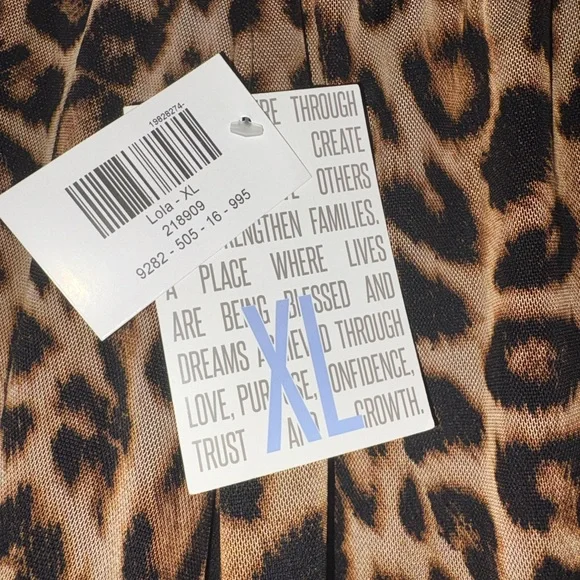 LulaRoe Lola skirt animal print - Picture 2 of 3